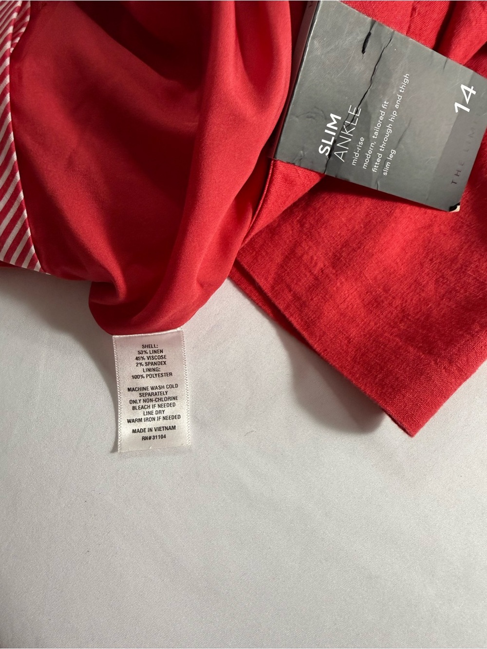 Women’s Red Casual Linen Blend Pants - Picture 7 of 10